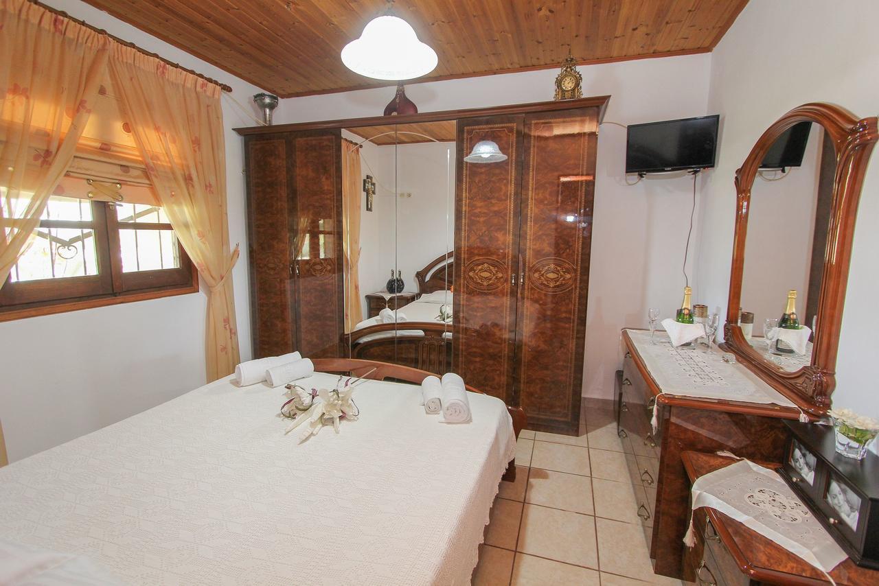 Kouros Resort Kalamaki  Luaran gambar