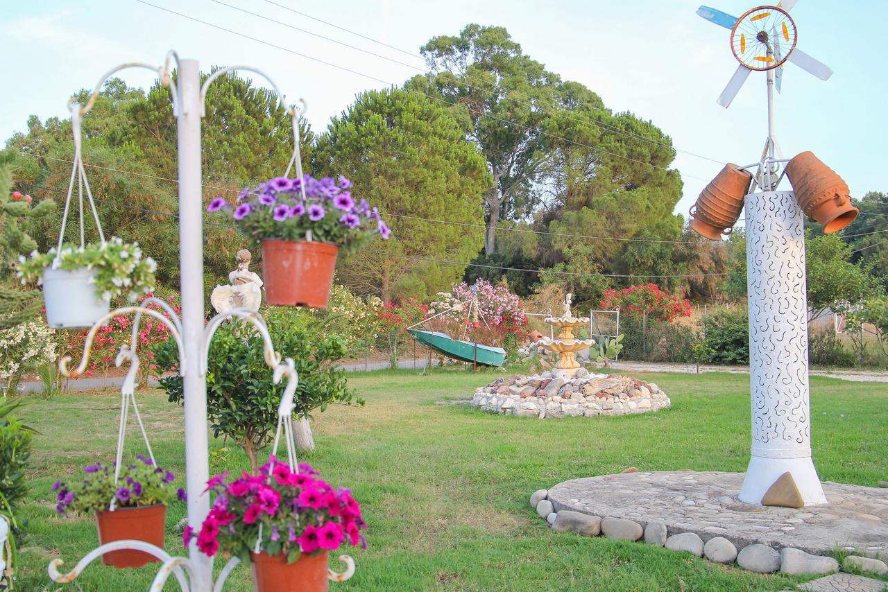 Kouros Resort Kalamaki  Luaran gambar